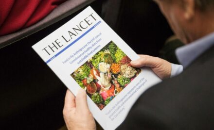 A new EAT–Lancet Commission report highlights aquaculture as a cornerstone of future food systems, laying bare why Canada needs to grow its seafood farming sector and scrap the activist-induced plan to shut down ocean salmon farms in BC